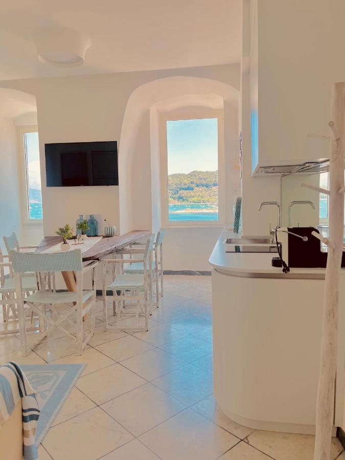 Vongola Apartment Портовенере Екстериор снимка
